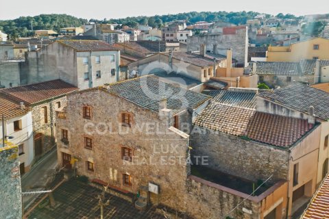 Продажа дома в Агульяна, Герона, Испания 3 спальни, 404м2 №157671 - фото 30