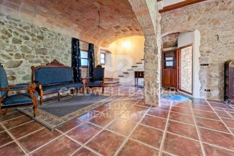 Продажа дома в Агульяна, Герона, Испания 3 спальни, 404м2 №157671 - фото 12