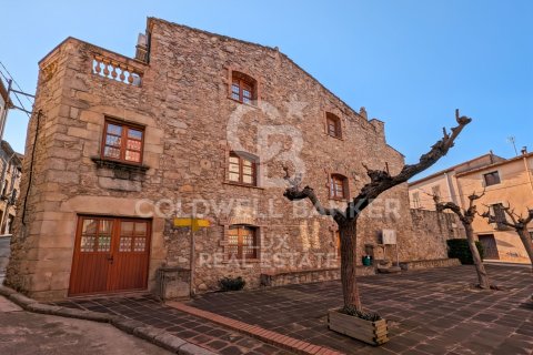 Talo Agullana, Girona, Espanja 3 makuuhuonetta, 404 m2 No. 157671