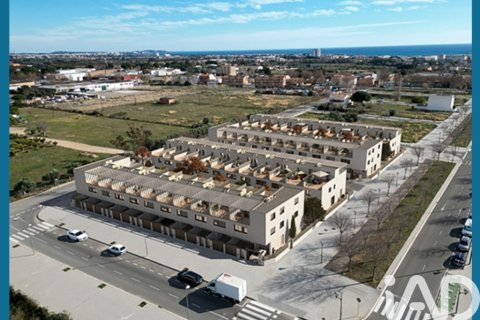 Продажа дома в Камбрильс, Таррагона, Испания 4 спальни, 151м2 №187974 - фото 2