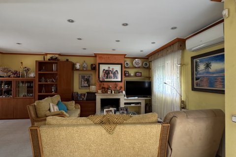 Сasa en venta en Sant Vicenc De Montalt, Barcelona, España 3 dormitorios, 227 m2 No. 187977 - foto 9