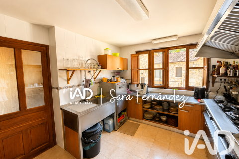 Apartment for sale in Leon, Spain 3 bedrooms, 180 sq.m. No. 187980 - photo 20