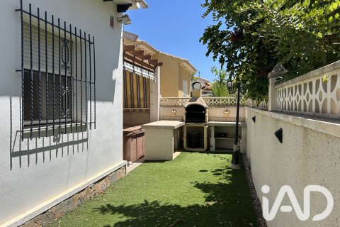 House for sale in San Miguel de Salinas, Alicante, Spain 2 bedrooms, 61.5 sq.m. No. 187978 - photo 8