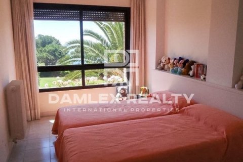 Kamienica w Lloret de Mar, Girona, Hiszpania 4 sypialnie, 500 mkw. nr 176761 – zdjęcie 7