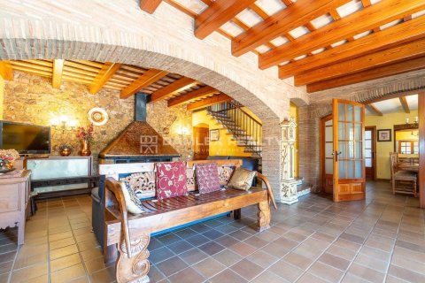 Willa w Calonge, Girona, Hiszpania 4 sypialnie, 860 mkw. nr 176757 – zdjęcie 27