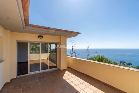 Dom w Sant Feliu de Guixols, Girona, Hiszpania 4 sypialnie, 325 mkw. nr 176760 – zdjęcie 23