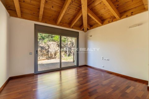 Dom w Sant Feliu de Guixols, Girona, Hiszpania 4 sypialnie, 325 mkw. nr 176760 – zdjęcie 28