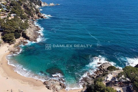 Tontti myytävänä Blanes, Girona, Espanja , 2143 m2 No. 176758 - kuva 3