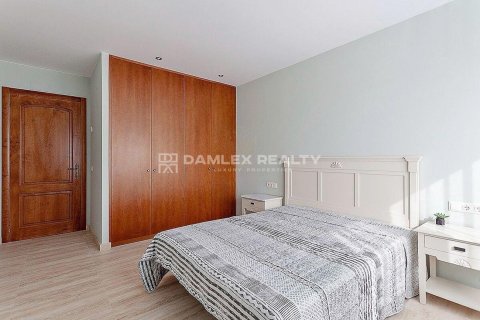 Dom w Lloret de Mar, Girona, Hiszpania 6 sypialni, 316 mkw. nr 176756 – zdjęcie 21