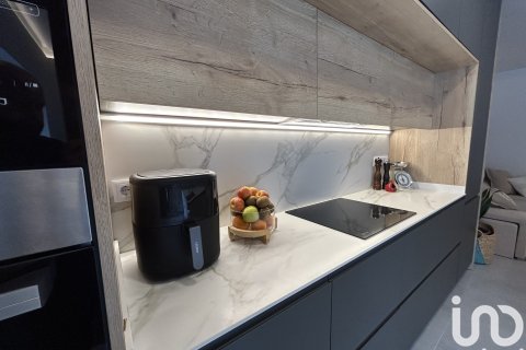 Продажа дома в Кастель-Пладжа-д'Аро, Герона, Испания 3 спальни, 195м2 №154031 - фото 9