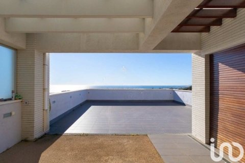 Hus till salu i Sant Vicenc De Montalt, Barcelona, Spanien 5 sovrum, 282 kvm. Nr. 154035 - foto 5