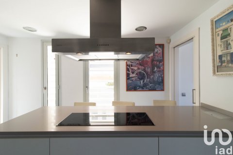 Hus till salu i Sant Vicenc De Montalt, Barcelona, Spanien 5 sovrum, 282 kvm. Nr. 154035 - foto 15