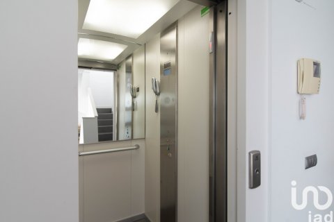 Hus till salu i Sant Vicenc De Montalt, Barcelona, Spanien 5 sovrum, 282 kvm. Nr. 154035 - foto 7