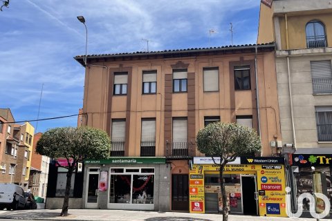 Продажа коммерческой недвижимости в Леон, Испания 799м2 №154034 - фото 2