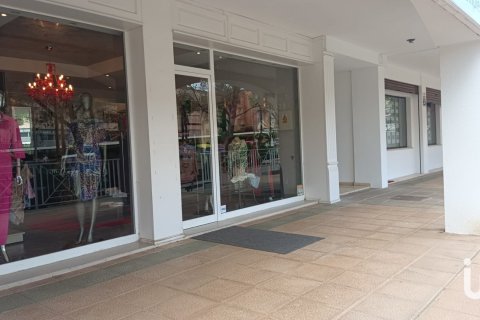 Komerciāls īpašums Peguera, Mallorca, Spānijā 91 m2 Nr. 154036