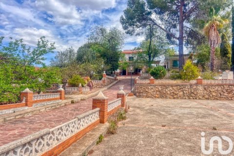 Dom w Alberic, Valencia, Hiszpania 5 sypialni, 323 mkw. nr 154032 – zdjęcie 9