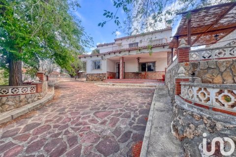 Dom w Alberic, Valencia, Hiszpania 5 sypialni, 323 mkw. nr 154032 – zdjęcie 10