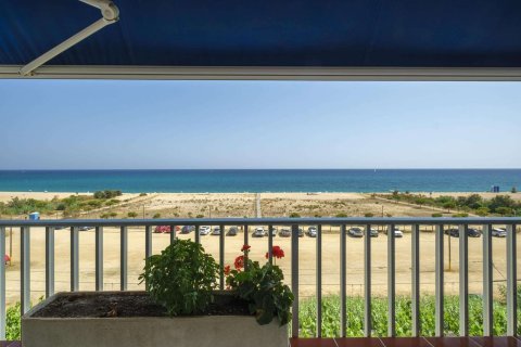 Lägenhet till salu i Arenys de Mar, Barcelona, Spanien 3 sovrum, 108 kvm. Nr. 160744 - foto 18