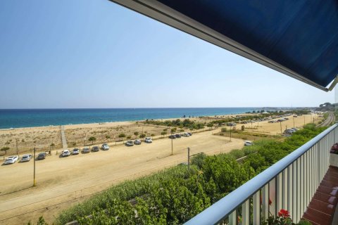 Lägenhet till salu i Arenys de Mar, Barcelona, Spanien 3 sovrum, 108 kvm. Nr. 160744 - foto 19