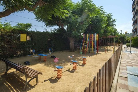 Lägenhet till salu i Arenys de Mar, Barcelona, Spanien 3 sovrum, 108 kvm. Nr. 160744 - foto 27