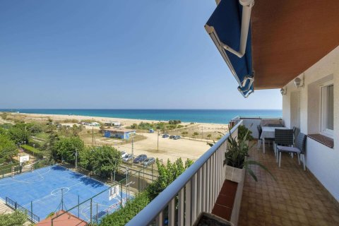 Lägenhet till salu i Arenys de Mar, Barcelona, Spanien 3 sovrum, 108 kvm. Nr. 160744 - foto 1