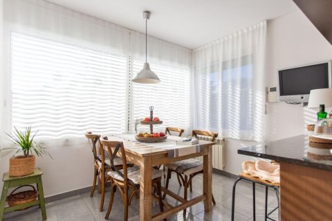 Продажа дома в Сан-Андреу-де-Льяванерес, Барселона, Испания 4 спальни, 481м2 №160743 - фото 22