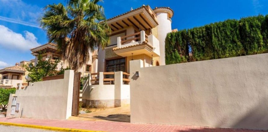 Villa in Alicante, Spanien 6 Schlafzimmer, 180 m2 Nr. 164781