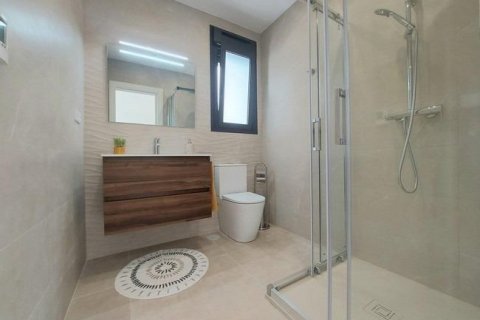 Продажа виллы в Сан-Педро-дель-Пинатар, Мурсия, Испания 3 спальни, 130м2 №165278 - фото 4