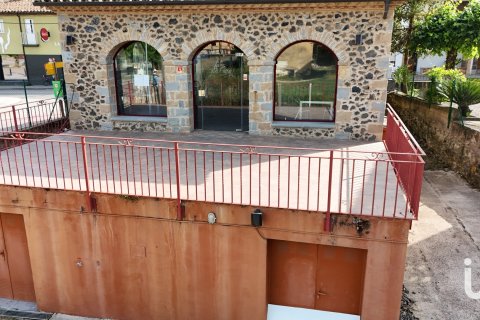 Gewerbeimmobilien in Les Planes d'Hostoles, Girona, Spanien 2 Schlafzimmer, 476 m2 Nr. 173341