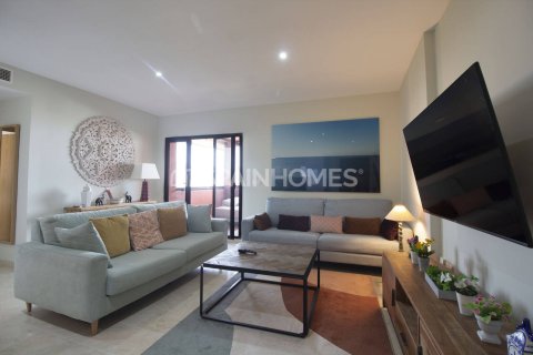 Huoneisto myytävänä Estepona, Malaga, Espanja, 2 makuuhuonetta, 70 m2 No. 195401 - kuva 7