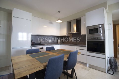 Huoneisto myytävänä Estepona, Malaga, Espanja, 2 makuuhuonetta, 70 m2 No. 195401 - kuva 9