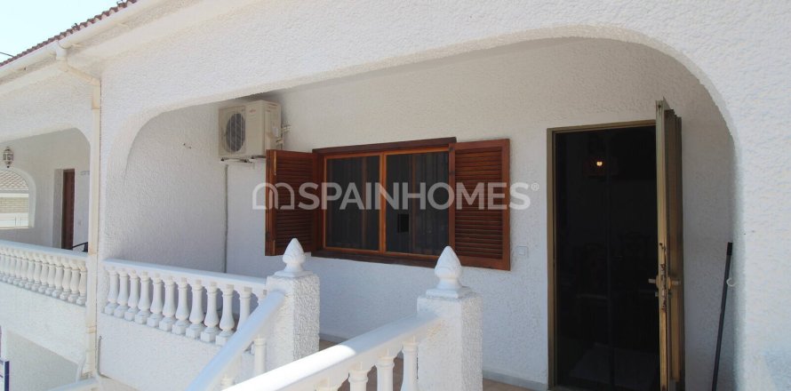 Huvila Torrevieja, Alicante, Espanja 2 makuuhuonetta, 80 m2 No. 195403