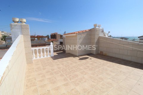Huvila myytävänä Torrevieja, Alicante, Espanja, 2 makuuhuonetta, 80 m2 No. 195403 - kuva 4