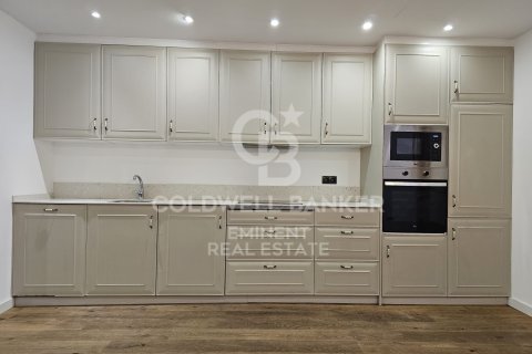 Apartment à vendre à Barcelona, Espagne, 2 chambres, 78 m2 No. 158178 - photo 7