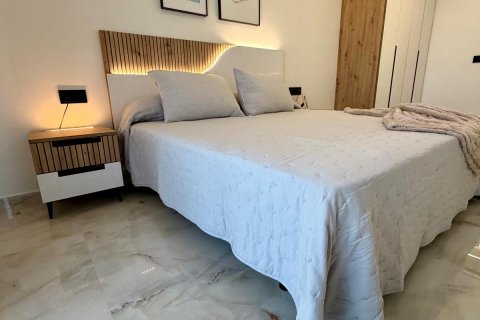 Bungalow en venta en Alicante, España 2 dormitorios, 68 m2 No. 112242 - foto 20