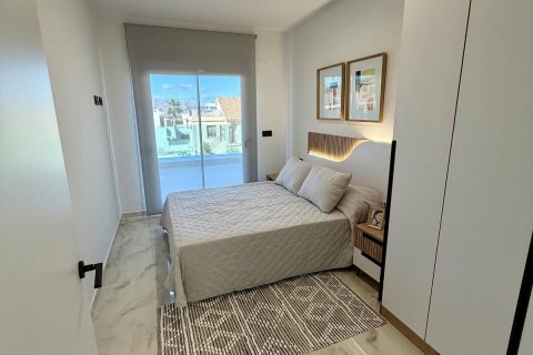 Bungalow en venta en Alicante, España 2 dormitorios, 68 m2 No. 112242 - foto 16