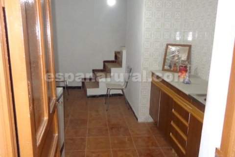 House for sale in Albox, Almeria, Spain 6 bedrooms, 275 sq.m. No. 184001 - photo 11