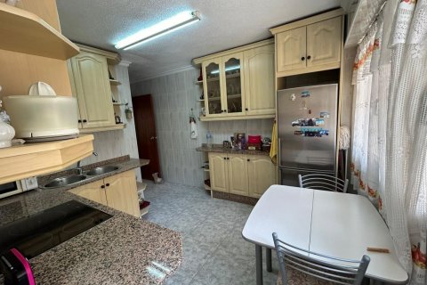 Apartamento en venta Benidorm, Alicante, España 3 dormitorios, 115 m2 No. 119384 - foto 8