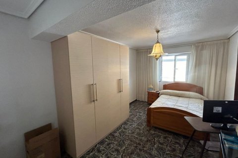 Apartamento en venta Benidorm, Alicante, España 3 dormitorios, 115 m2 No. 119384 - foto 11