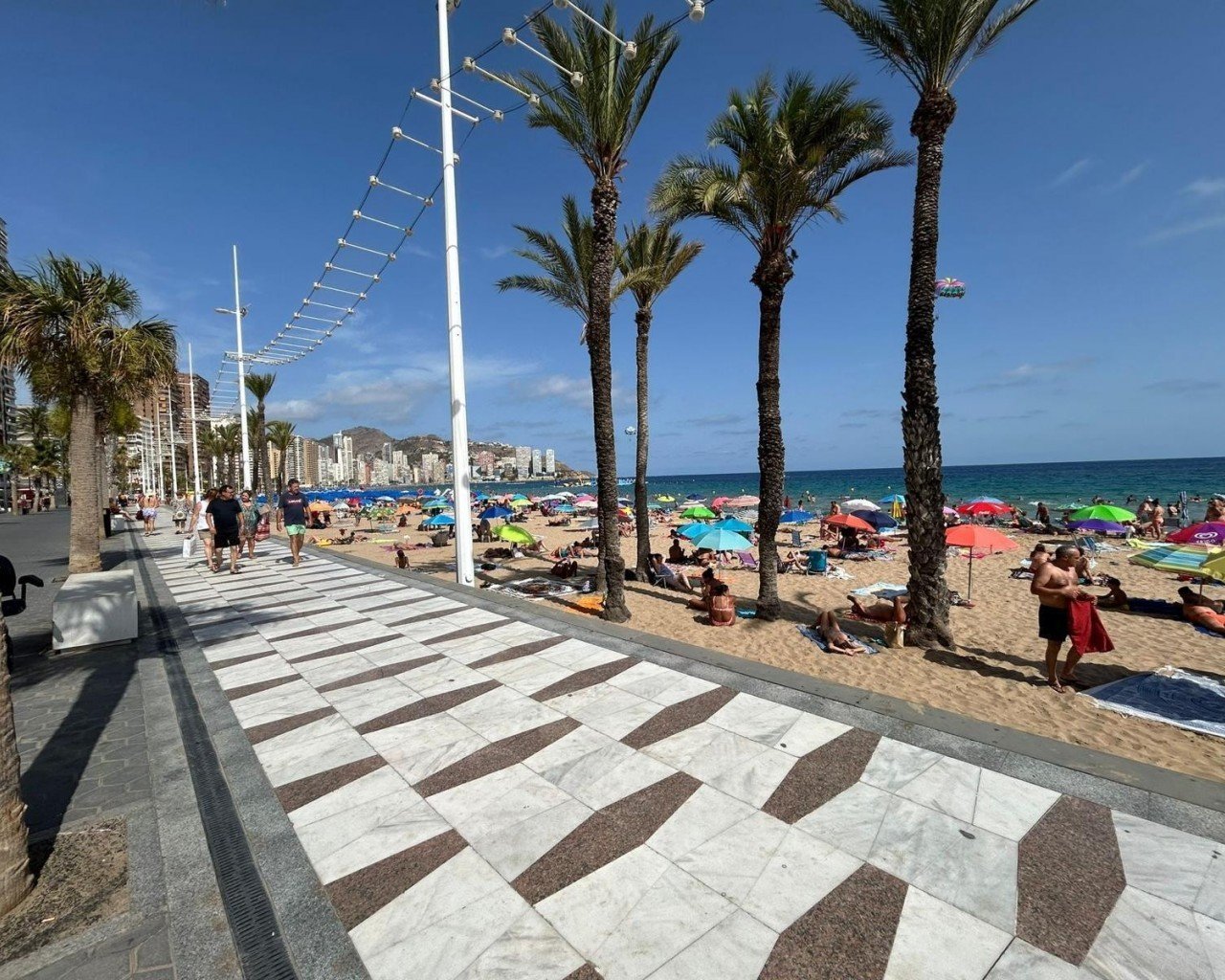Lägenhet i Benidorm, Alicante, Spanien 3 sovrum, 115 kvm. Nr. 119384