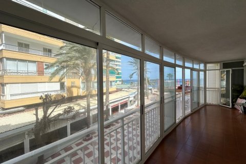 Apartamento en venta Benidorm, Alicante, España 3 dormitorios, 115 m2 No. 119384 - foto 6