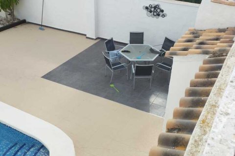 Villa à vendre à Cabo Roig, Alicante, Espagne, 2 chambres, No. 195431 - photo 14