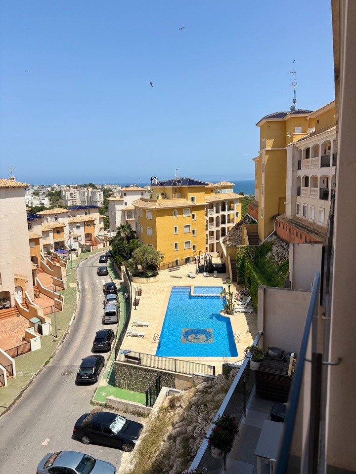 Apartment in Cabo Roig, Alicante, Spain 2 bedrooms,  No. 195432