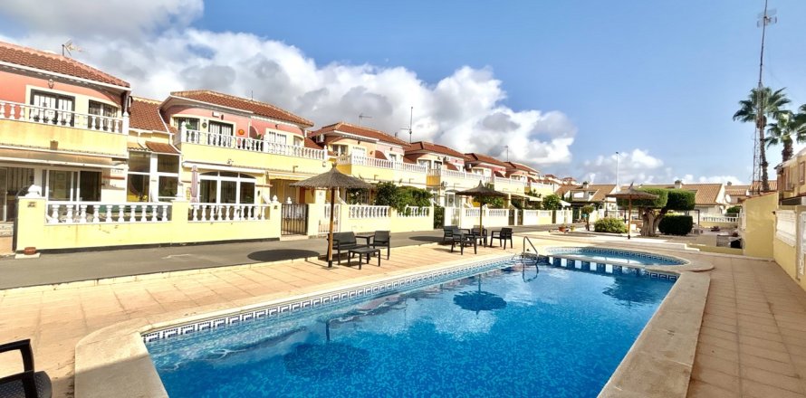 Apartment à La Zenia, Alicante, Espagne 2 chambres, 63 m2 No. 195427
