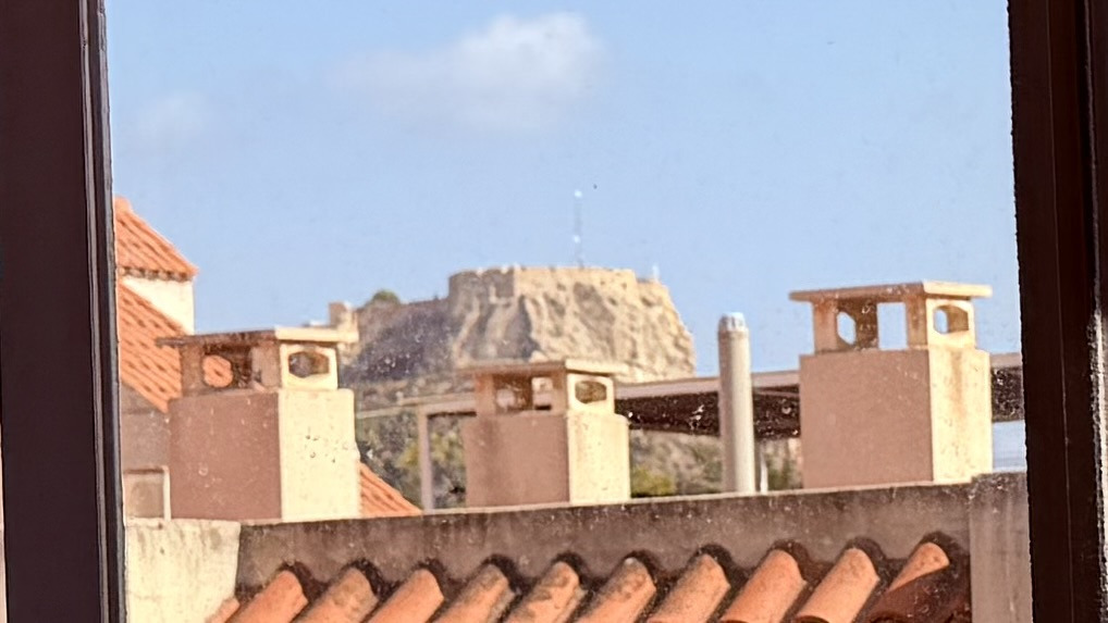 Apartament w Alicante, Hiszpania 3 sypialnie,  nr 195429