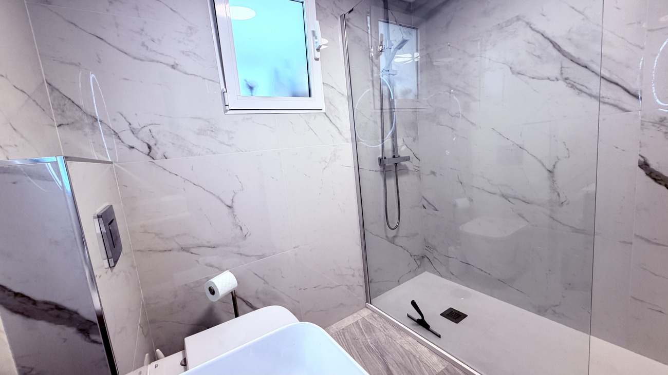 Apartament w Alicante, Hiszpania 3 sypialnie,  nr 195429