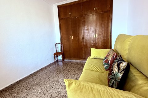 Apartment à vendre à Alicante, Espagne, 3 chambres,  No. 195429 - photo 14