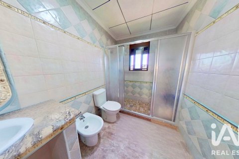 House zum Verkauf in Cox, Alicante, Spanien 4 Schlafzimmer, Nr. 196626 - Foto 6