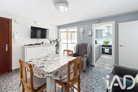 Wohnung zum Verkauf in Olesa de Montserrat, Barcelona, Spanien 3 Schlafzimmer, 61 m2 Nr. 196624 - Foto 6