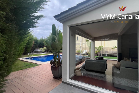 Villa for sale in Fanabe, Tenerife, Spain 4 bedrooms, 202 sq.m. No. 167360 - photo 4